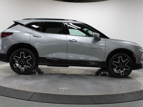 Used 2024 Chevrolet Blazer RS w/ Driver Confidence II Package FWD image 15