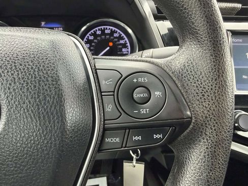 Used 2019 Toyota Camry LE w/ Carpet Mat Package image 26