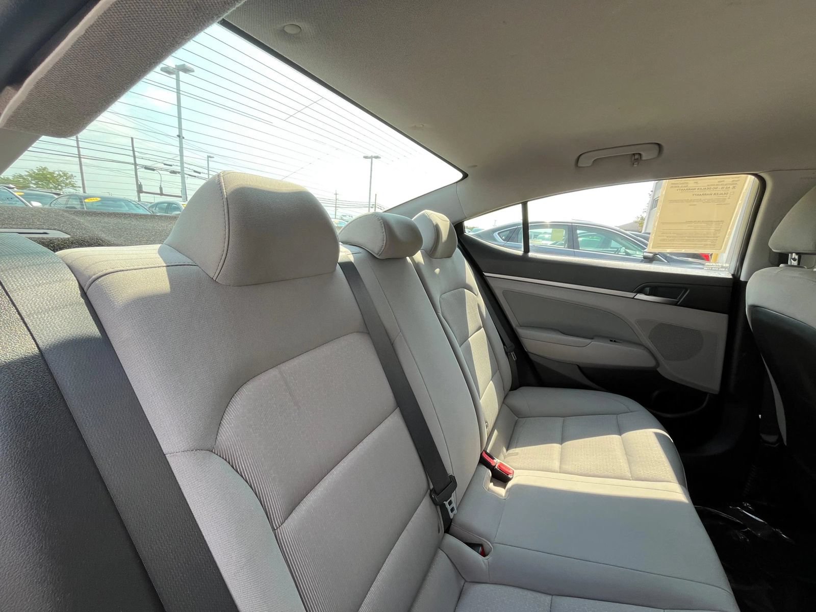 Used 2018 Hyundai Elantra SEL FWD image 34