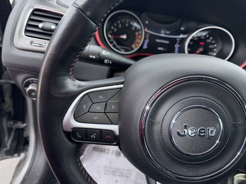 Used 2018 Jeep Compass Trailhawk w/ Leather Interior Group image 14