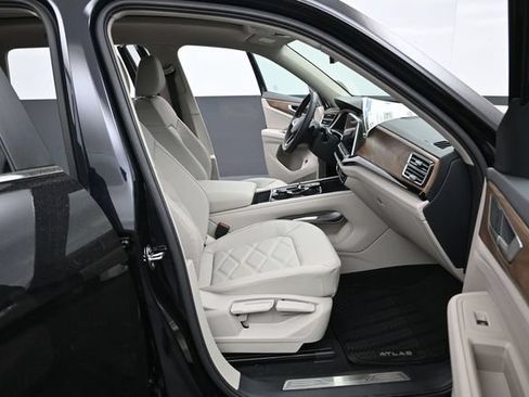 New 2026 Volkswagen Atlas SE AWD/4WD image 14
