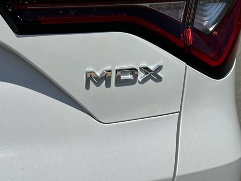 New 2025 Acura MDX w/ Technology Package image 7