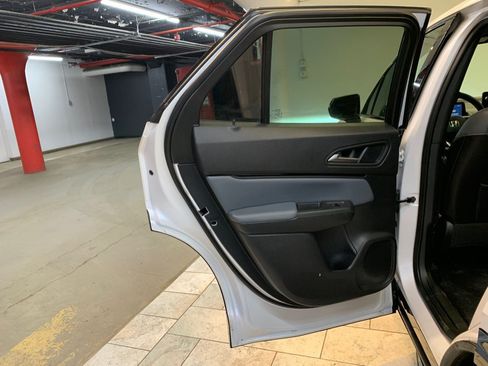 Used 2024 Honda Prologue Touring image 48