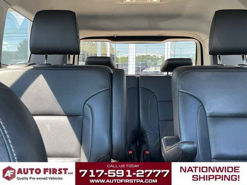 Used 2019 GMC Acadia SLT AWD/4WD image 10