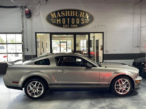 Used 2008 Ford Mustang Shelby GT500 RWD image 10