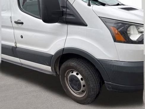 Used 2016 Ford Transit 250 130 Low Roof image 16