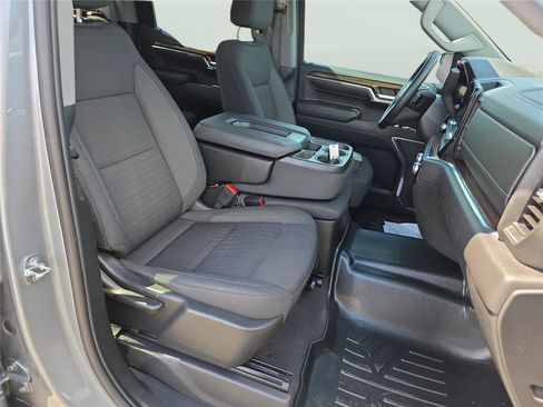 Used 2023 GMC Sierra 1500 Elevation image 32