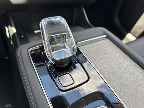 New 2026 Volvo XC90 B6 Ultra w/ Lounge Package image 19