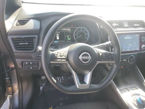 Certified 2023 Nissan Leaf S FWD image 15