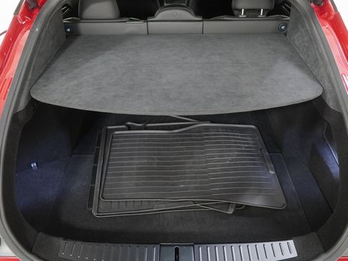 Used 2021 Tesla Model S Plaid image 11