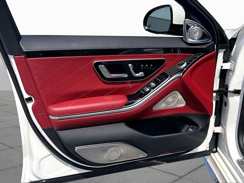 Used 2022 Mercedes-Benz S 580 4MATIC Sedan image 22