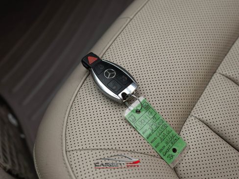 Used 2017 Mercedes-Benz CLS 550 w/ Premium 2 Package image 52