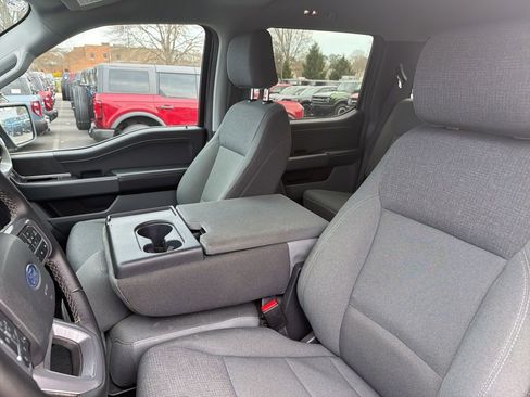 Used 2025 Ford F150 XLT w/ Equipment Group 301A Standard image 17