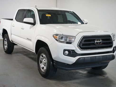 Certified 2023 Toyota Tacoma SR5 RWD image 3