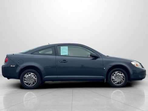 Used 2009 Chevrolet Cobalt LS image 3
