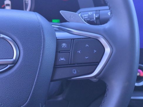 Used 2023 Lexus RZ 450e Premium image 21