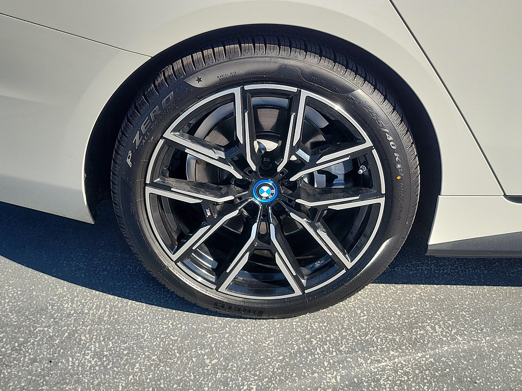 Used 2024 BMW i4 eDrive35 w/ M Sport Package RWD image 6