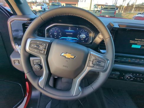 Used 2026 Chevrolet Silverado 1500 LT w/ All Star Edition Plus image 11