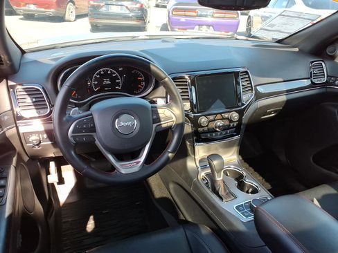 Used 2020 Jeep Grand Cherokee Trailhawk w/ Trailhawk Luxury Group image 6