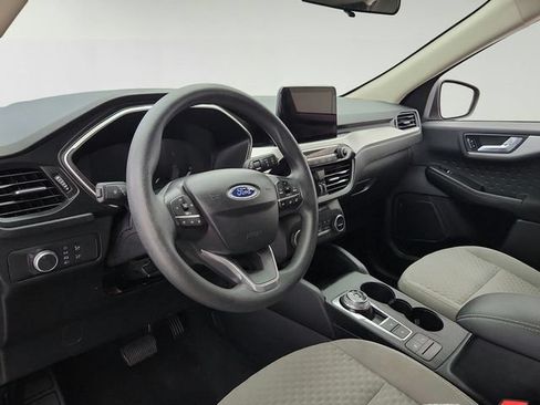 Used 2020 Ford Escape SE FWD image 9