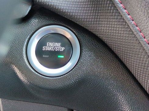 Used 2023 Chevrolet Equinox RS w/ RS Leather Package AWD/4WD image 18