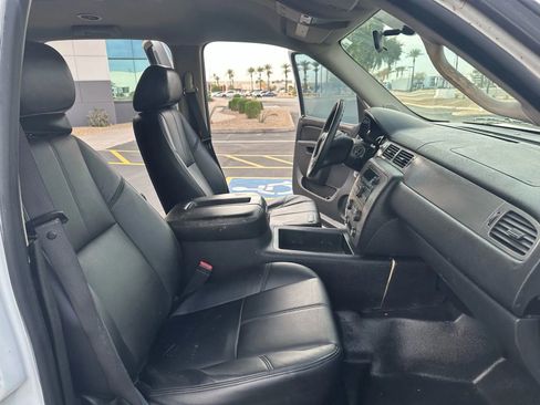 Used 2010 Chevrolet Suburban 2500 w/ Skid Plate Package image 19