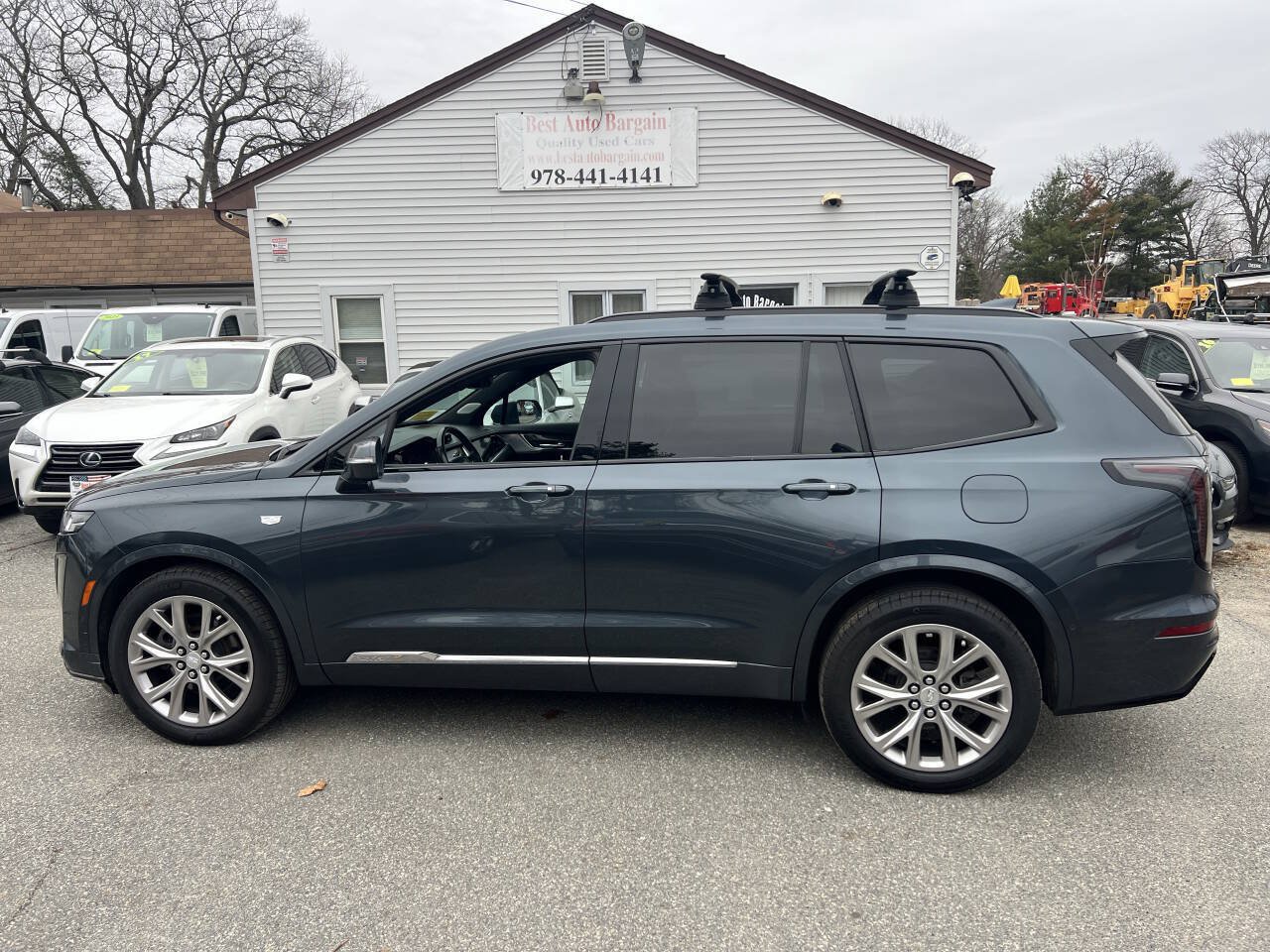 Used 2020 Cadillac XT6 Sport AWD/4WD image 2