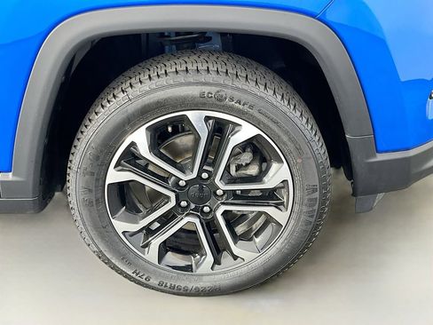 Used 2022 Jeep Compass Limited AWD/4WD image 36