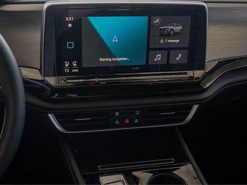 New 2026 Volkswagen Atlas Cross Sport SE FWD image 13
