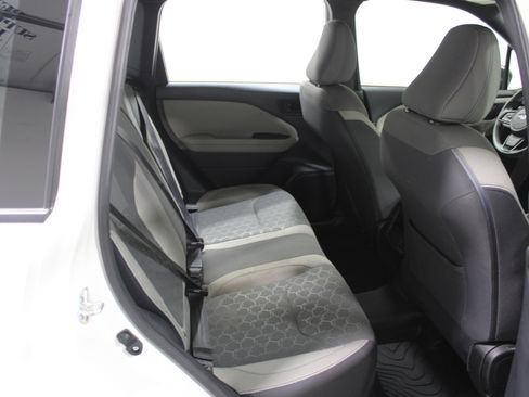 Certified 2025 Subaru Forester w/ Convenience Package #1 image 21