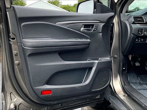 Used 2023 Honda Ridgeline RTL image 23
