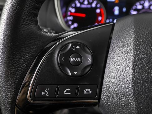 Used 2024 Mitsubishi Eclipse Cross SE image 25