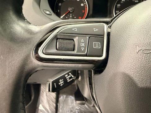 Used 2016 Audi Q3 2.0T Premium Plus image 35