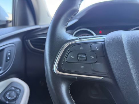 Used 2023 Buick Encore GX Select FWD image 20