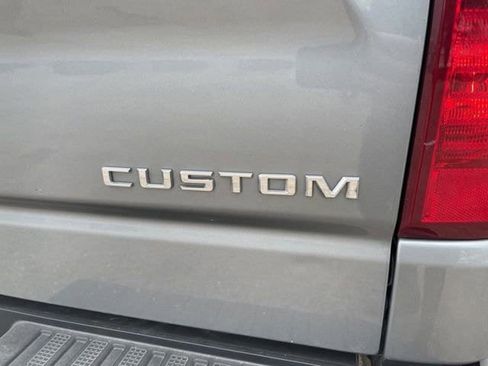 Used 2023 Chevrolet Silverado 1500 Custom image 6