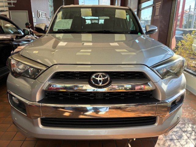 Used 2018 Toyota 4Runner 2WD image 5