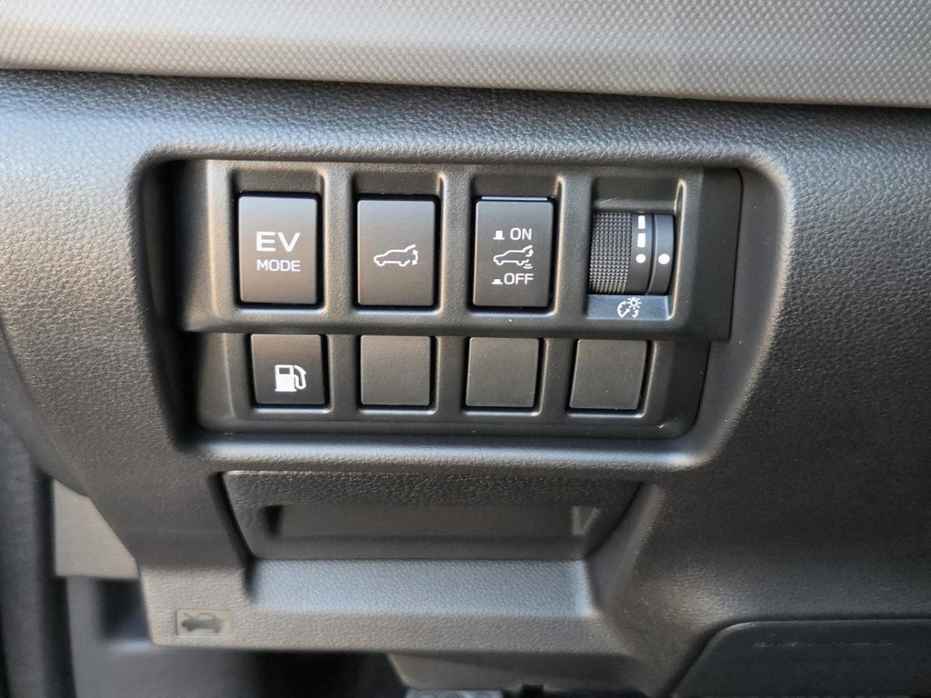 New 2026 Subaru Forester Touring AWD/4WD image 15