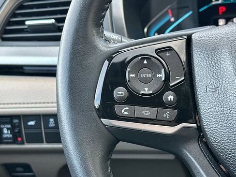 Used 2023 Honda Odyssey Touring image 28