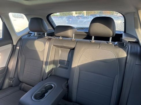 Used 2023 Volkswagen Taos SE image 17