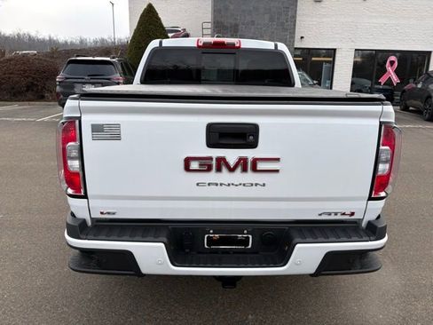 Used 2022 GMC Canyon AT4 w/ Trailering Package image 4