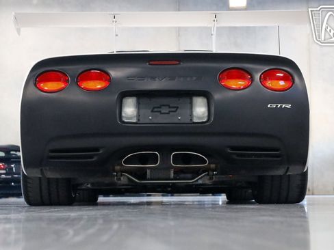 Used 2002 Chevrolet Corvette Z06 w/ Memory Pkg image 31