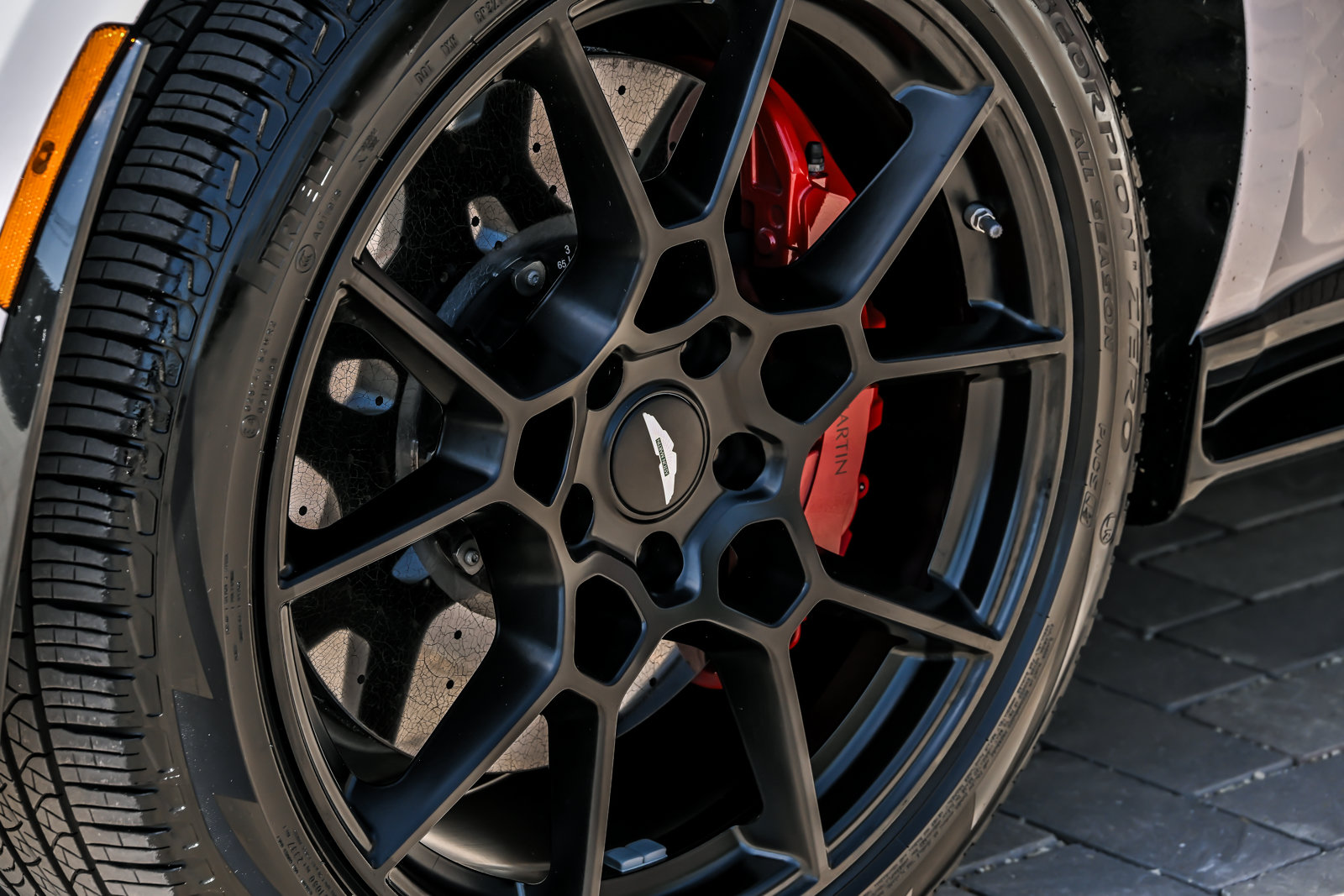 Used 2023 Aston Martin DBX 707 AWD/4WD image 12