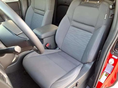 Certified 2023 Nissan Frontier SV w/ Technology Package image 12