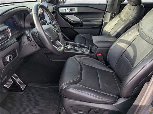 Used 2023 Ford Explorer ST w/ Equipment Group 401A AWD/4WD image 16