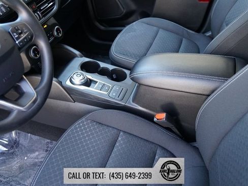 Used 2025 Ford Escape Active image 23