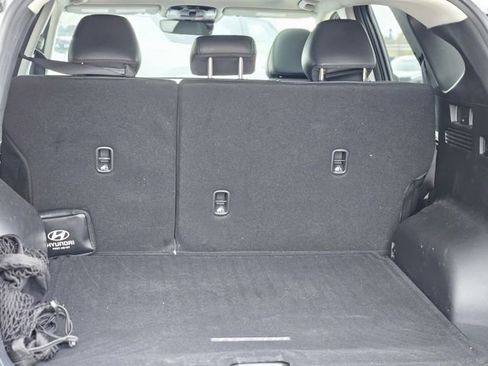 Used 2023 Hyundai Tucson Limited image 31