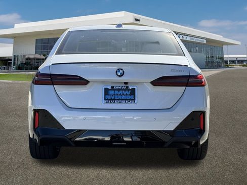 New 2026 BMW 530i 530i w/ M Sport Package image 9