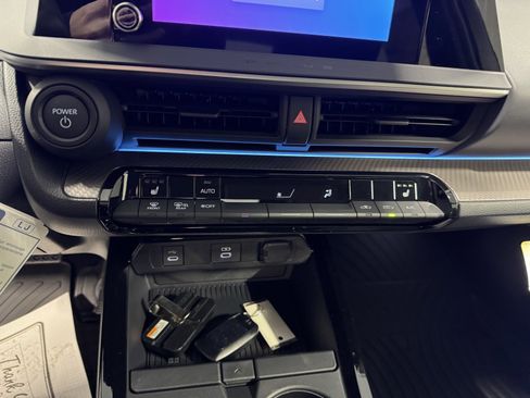 New 2026 Toyota Prius XLE image 25