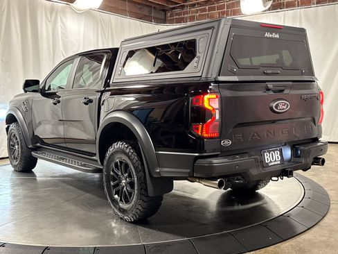 Used 2025 Ford Ranger Raptor AWD/4WD image 9