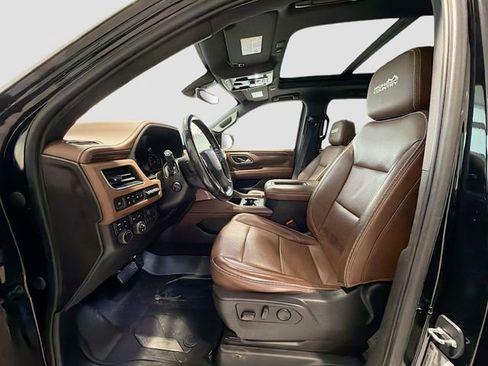 Certified 2021 Chevrolet Suburban High Country w/ Premium Package image 20